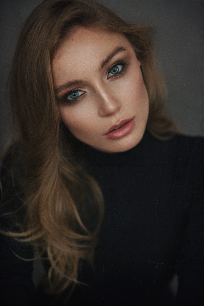 Арина Постникова