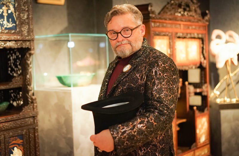 Александр Васильев