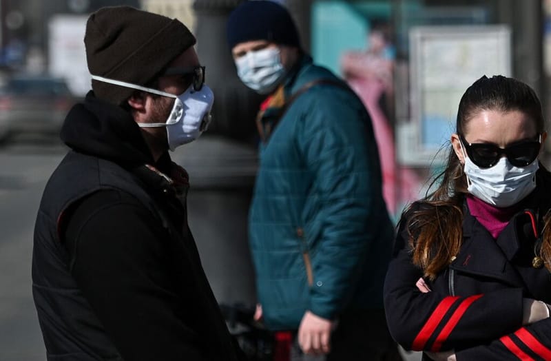 люди в масках