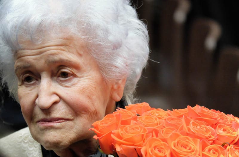 ИРИНА АНТОНОВА