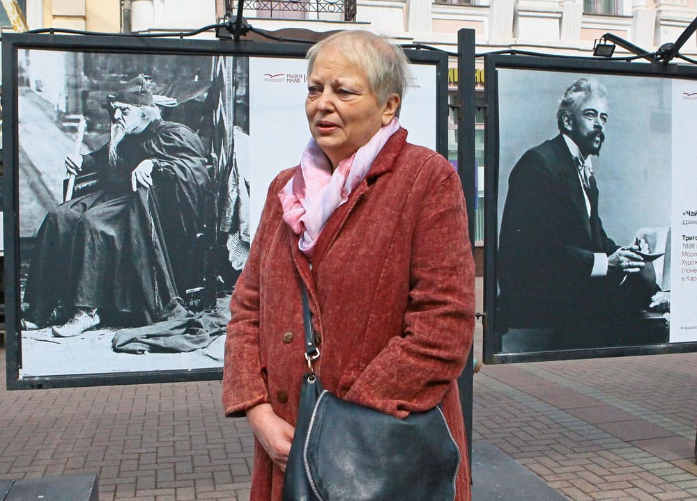 Arbat, exhibition, photo by Mikhail Kovalev