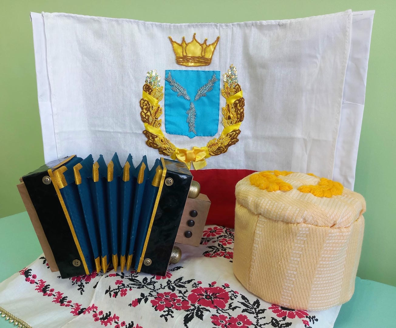 Буганков А.С., 12 лет, Тарасова Д.В., 12 лет,Мотолыгина А.И., 13 лет, Османова А.И.,12 лет