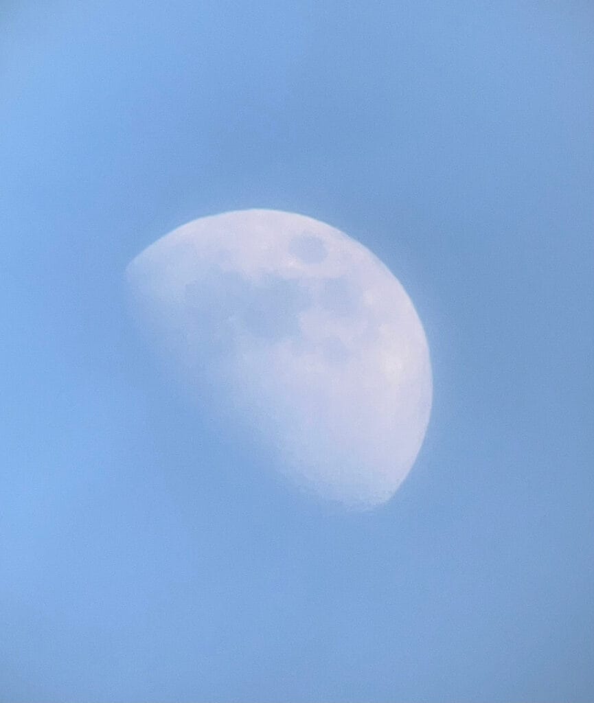 Фото Сергея Волкова луна