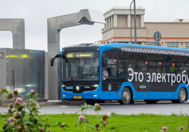 Электробусы начали заряжаться у кластера «Ломоносов»