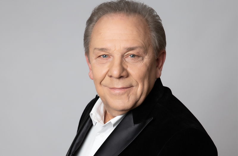 Владимир Девятов: Спустя сто лет мы возродили театр крестьянской Руси, но в современном столичном формате, и приглашаем вас в деревню «ВИЛЫ»