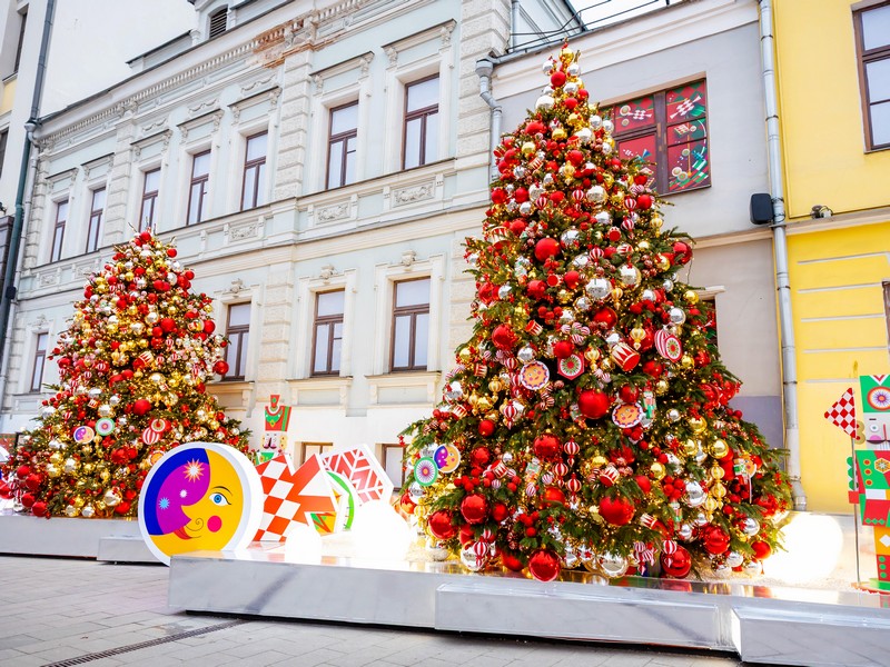 Новогоднее украшение МГПУ Садовая-Самотечная ул. 8