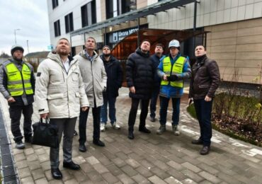 «Аксиома» и «Самолетик» прописались в Коммунарке