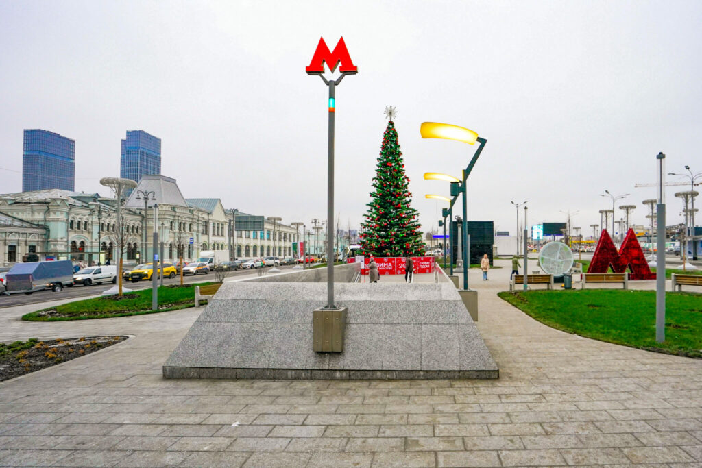 <em>Трифоновская улица</em>