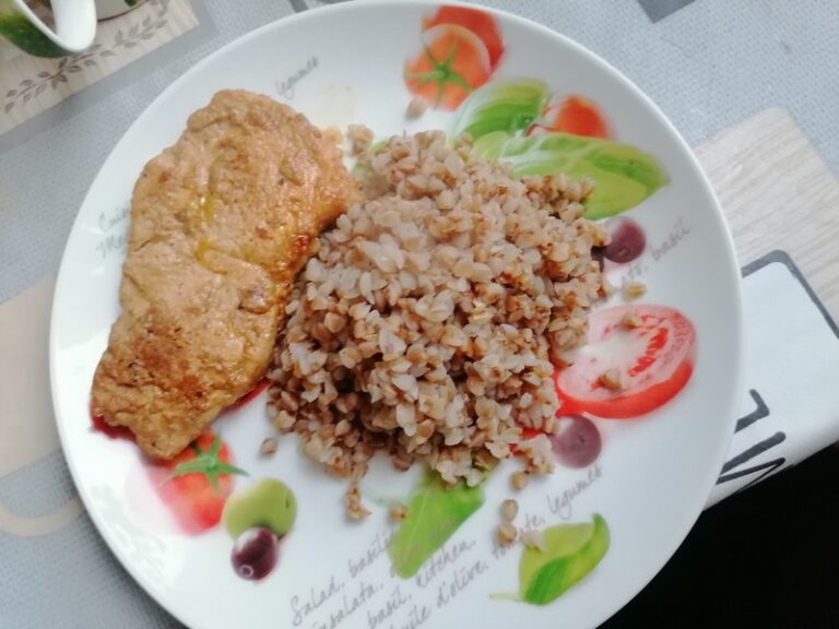 гречка, мясо, еда, продукты, фото Юлия Смагринская