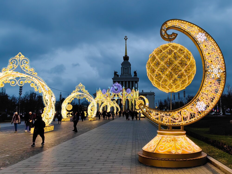 декабрь, вднх, украшения, Фото Василия Кузьмичёнка / агентство «Москва»