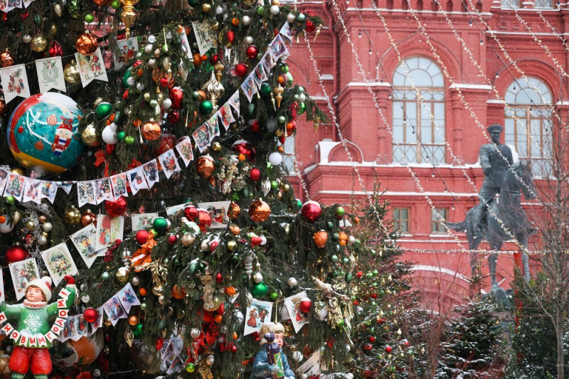 декабрь, новый год 2026, Манежная площадь, Фото Ярослава Чингаева / агентство «Москва»