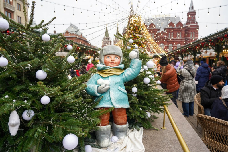 декабрь, украшенная москва, манежная площадь, Фото Александра Авилова / агентство «Москва»