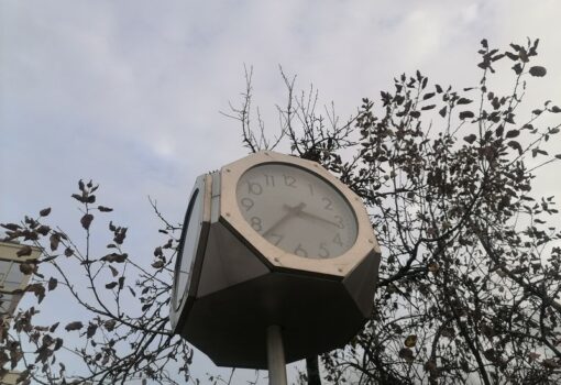 Часы Фото Юлии Смагринской