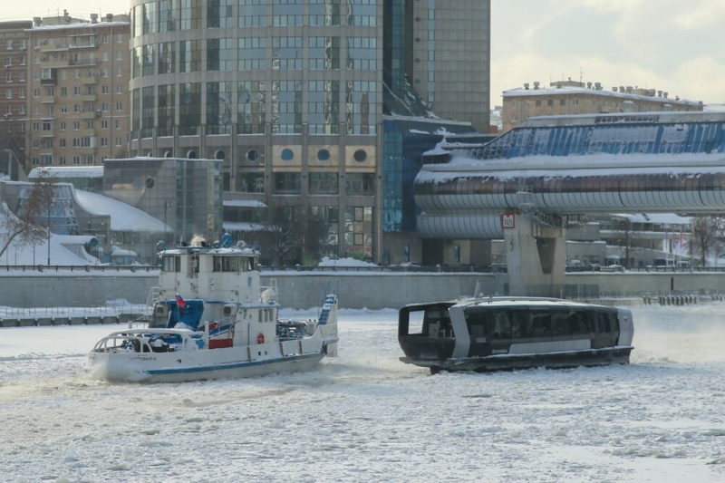 зима, мороз, река, кораблики, Фото Василия Кузьмичёнка / агентство «Москва»