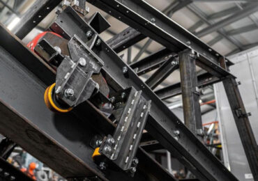 Открыто производство нестандартных лифтов для промышленных объектов